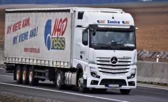 Protimonopolný úrad schválil prevzatie NAD-RESS Senica českým CS Cargo Holding