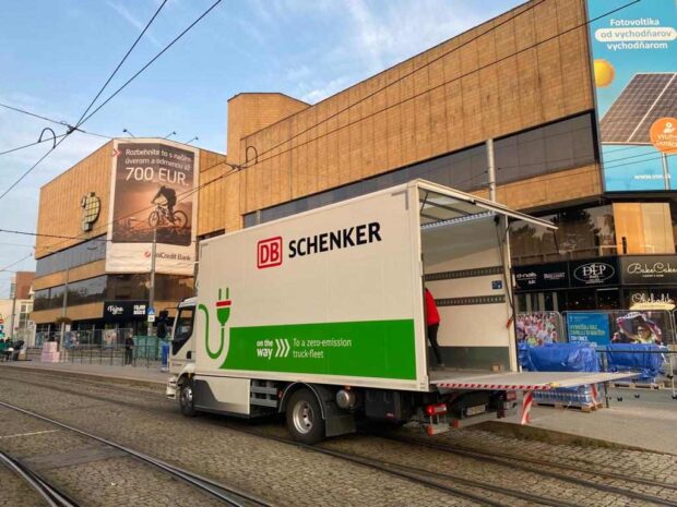 DB Schenker zastrešuje logistiku stého ročníka Medzinárodného maratónu mieru